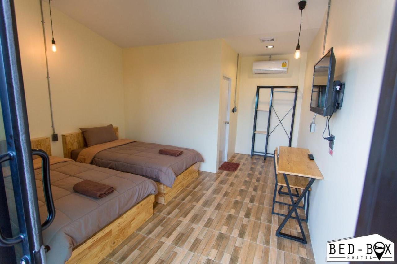 Bed Box Hotel Nakhonratchasima Екстериор снимка